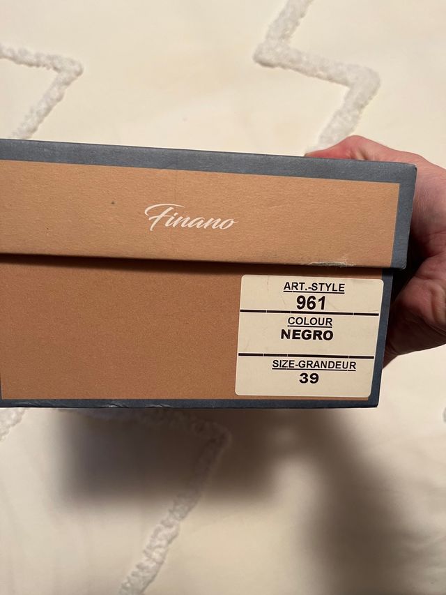 Zapato mocasín negro