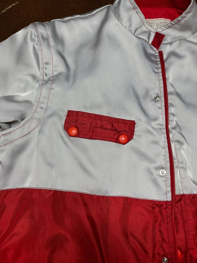 Abrigo tela marca kings