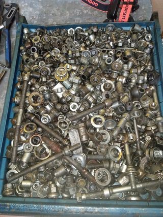 REPUESTO BICICLETAS Y MOTOCICLETAS ANTIGUAS