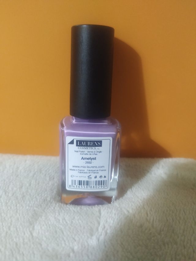 Pintauñas/Esmalte lila Mia Cosmetics Paris