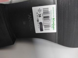 Botas de piel altas, sin estrenar, nuevas