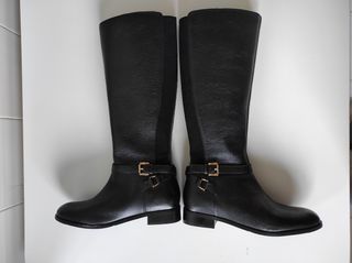 Botas de piel altas, sin estrenar, nuevas