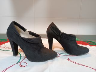 Botines negros tacón talla 39