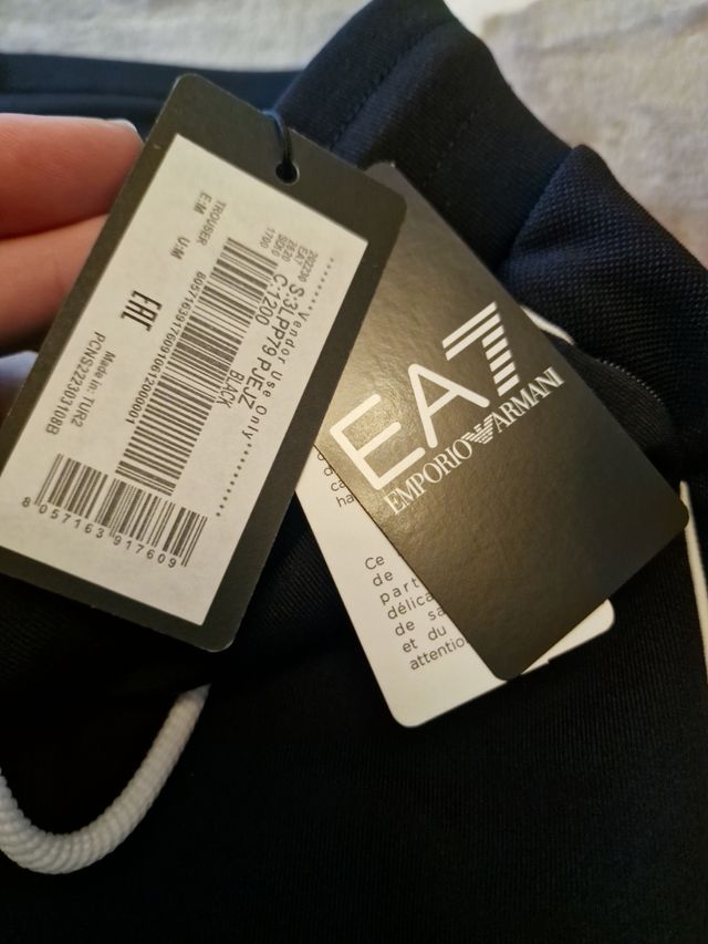 Pantalón chándal EA7