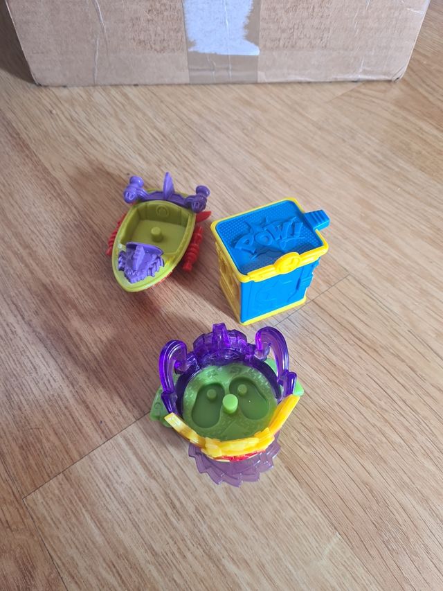 Superzings.  Serie 1, 2 y 9.