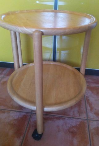 Mesa de madera maciza vintage de diseño