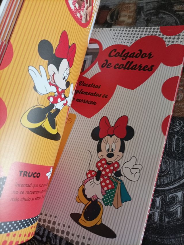 Libro Minnie Siempre creativas