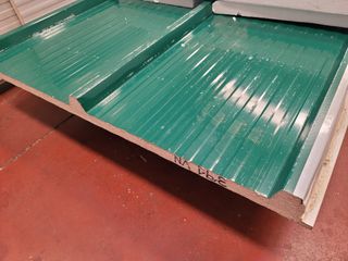Panel sandwich 3 grecas outlet 30mm