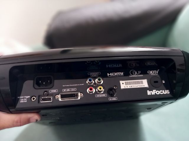 Proyector cine INFOCUS IN72