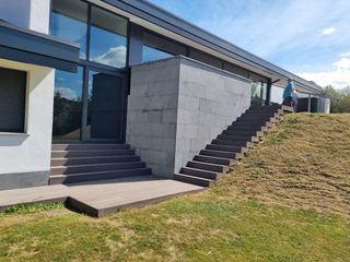 oferta piso completo de carpintería por 3800 euros