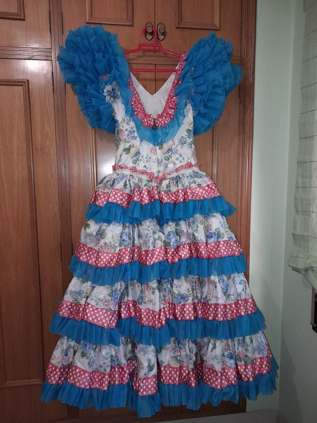 Traje sevillana/flamenca