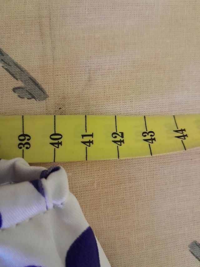 Falda sevillana/flamenca y pañuelo