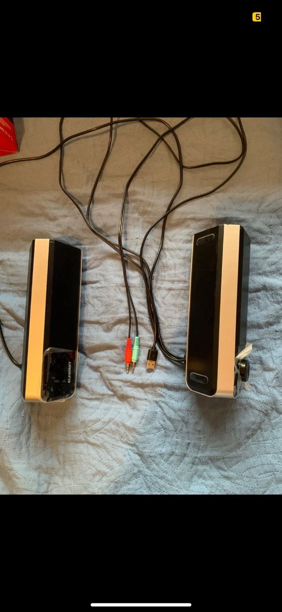 Altavoces ELEGIANT RGB