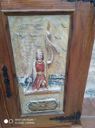 mueble antiguo. Cristóbal Colón.