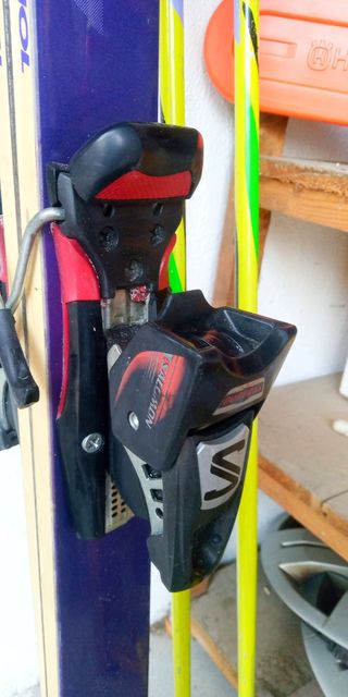 Esquís adulto Rossignol