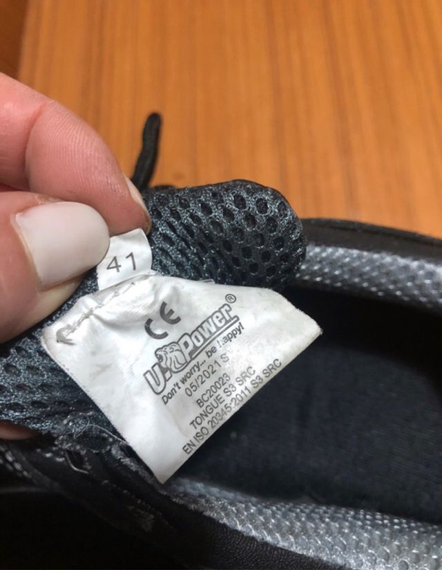 Scarpe antinfortunistiche #lavoro