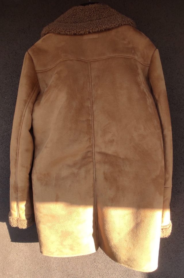 Abrigo camel borreguito hombre Atmosphere talla S