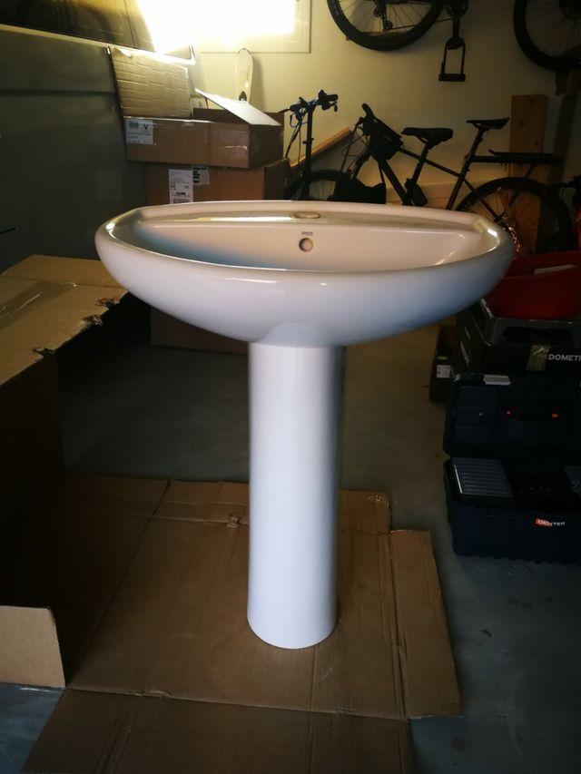 Pica/Lavamanos + pie (65 ancho 52 prof)