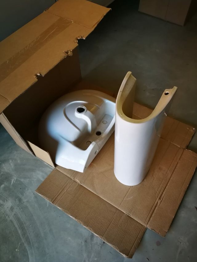 Pica/Lavamanos + pie (65 ancho 52 prof)