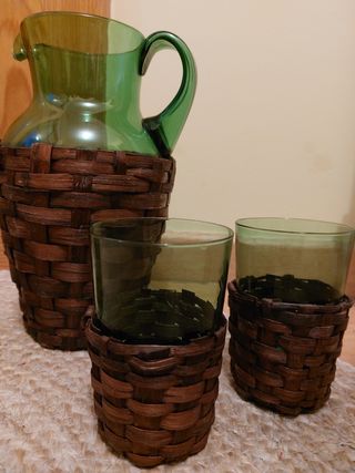 conjunto jarra y 3 vasos vintage