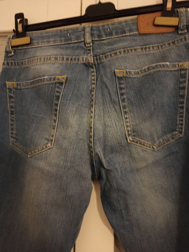 Pantalón vaquero recto Zara