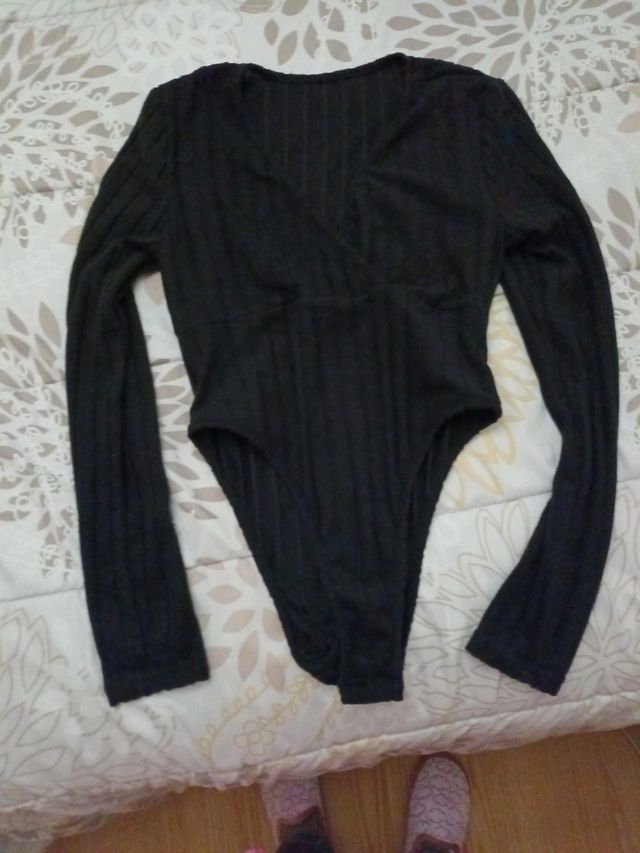 body escotado shein talla s