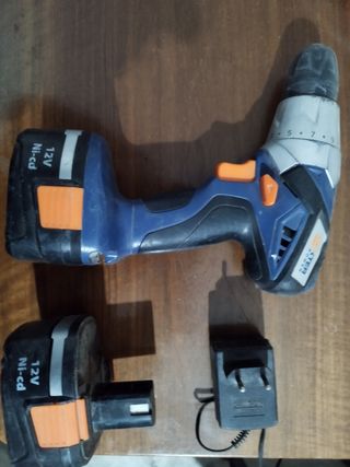 avvitatore trapano a batteria dexter