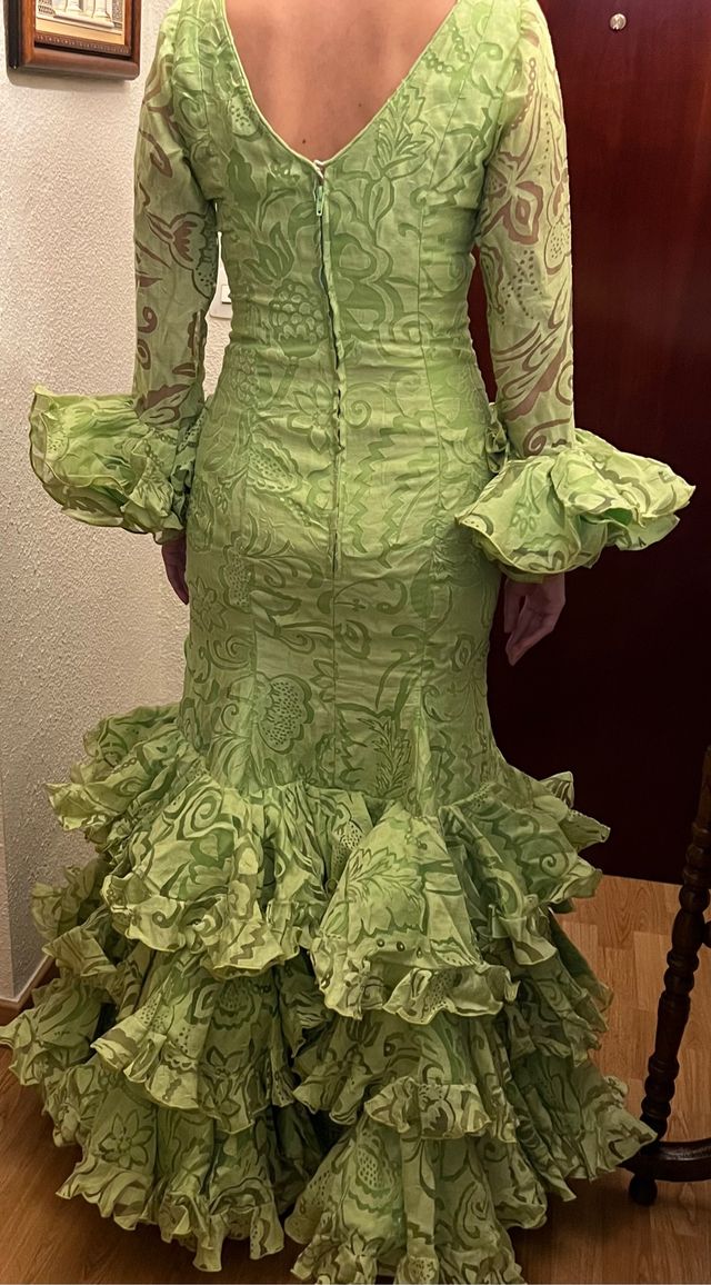 Traje flamenca verde Lima Talla 38 (costurera)