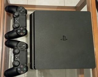 Play Station 4