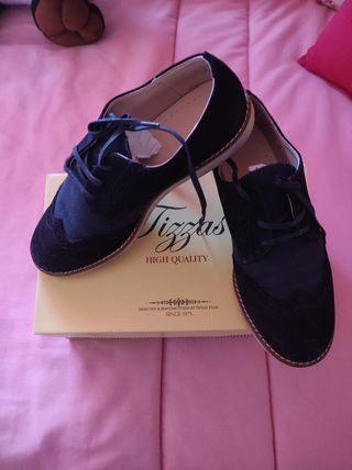 zapatos de vestir de niño