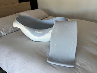 Pack Baño Bebé BEABA Incluye Bañera+soporte+hamaca