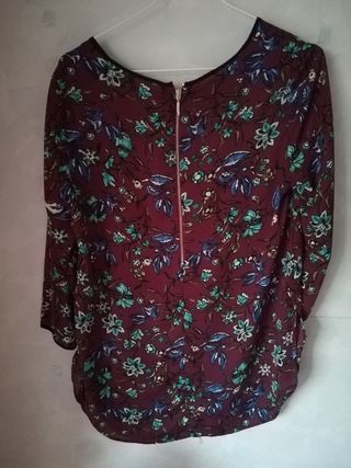 Camisa de flores