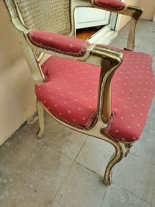  Sillón de madera 