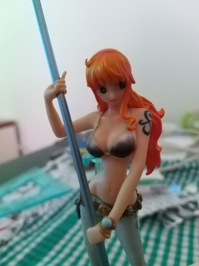 figure Nami di one piece
