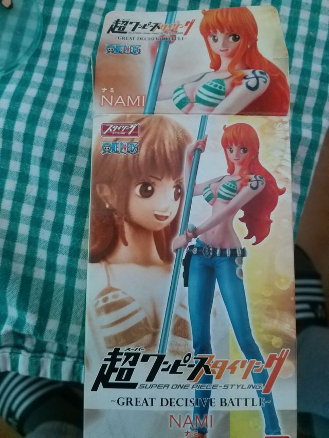 figure Nami di one piece