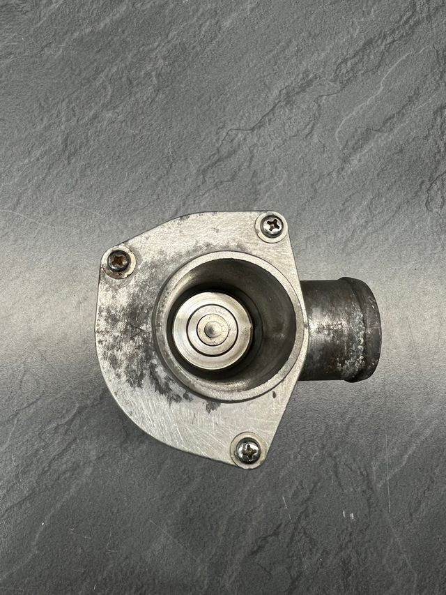 Válvula descarga Kawasaki ultra 310