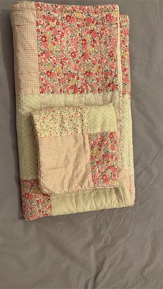 Edredones -mantas-colcha niña Zara Home casi new