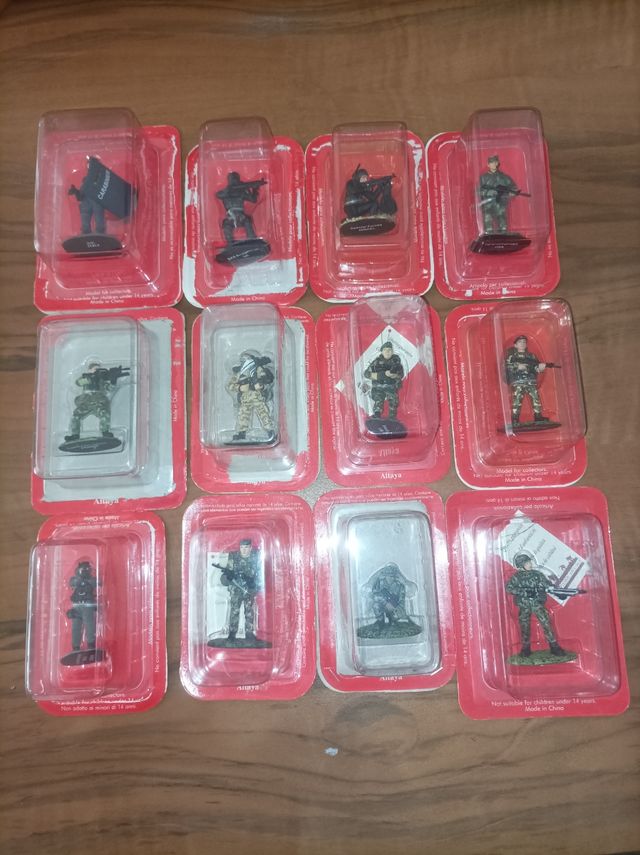 soldatini di latta, soldatini, figure in piombo