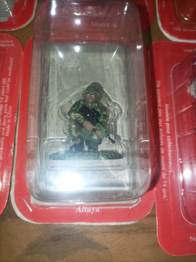 soldatini di latta, soldatini, figure in piombo