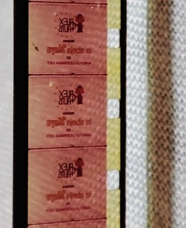 Lote dos películas Super 8.La abeja Maya Mortadelo