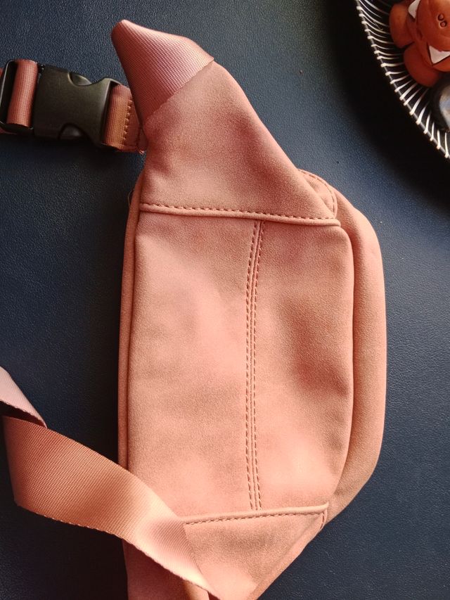 Riñonera marca MISAKO Rosa palo