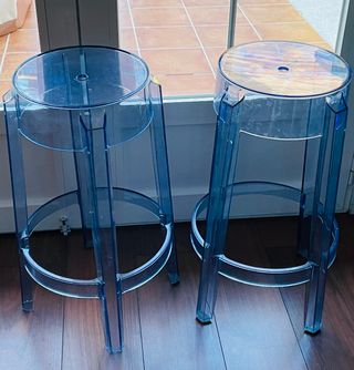 Sgabello Charles Ghost medio