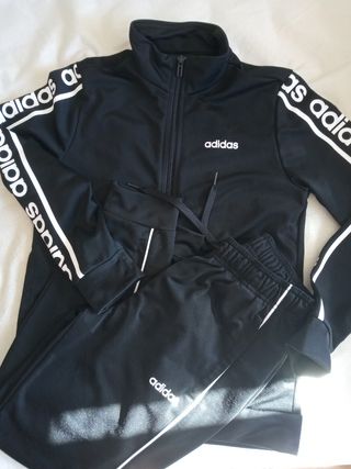 Chándal niño talla 11-12