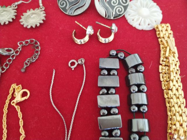 BISUTERÍA Variada. TODO 25€