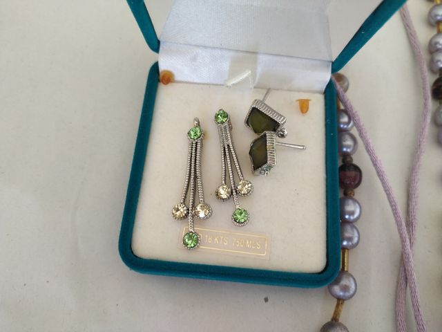 BISUTERÍA Variada. TODO 25€