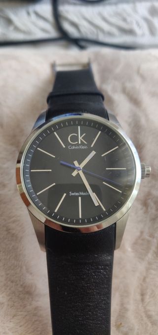 2 relojes hombre Armani y Calvin Klein. 