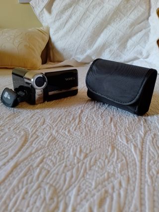 VIDEO CAMARA DIGITAL YASHICA HD7R30HT+accesorios
