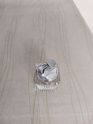 Mechero de cristal tallado tallado