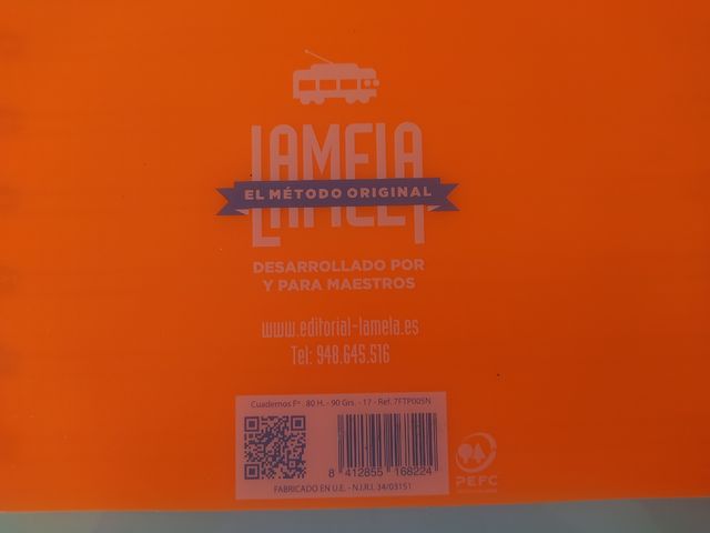 Cuaderno Lamela 5mm. Se regala cuaderno de 3mm
