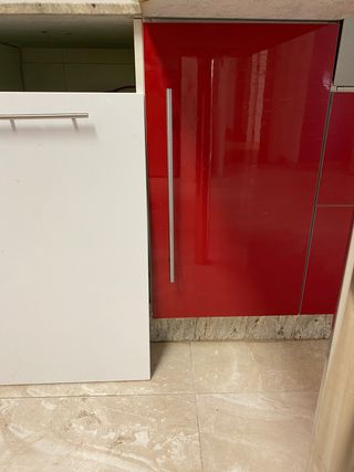SOLO PUERTAS decocina más bisagras y tirador ikea 